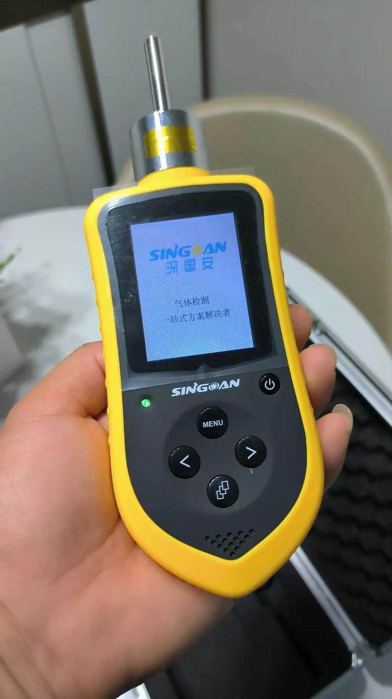 粮仓熏蒸安全哨兵 高精度磷化氢检测仪的应用与选型指南